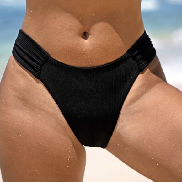 Berlook Black Ribbed Ruched Bikini Bottom ONLY 60 - Picture 1 of 8